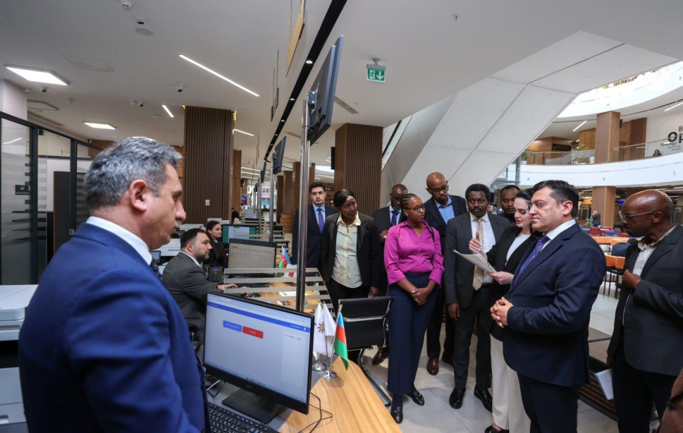 Совет по развитию Руанды заинтересован в применении азербайджанской модели G2B