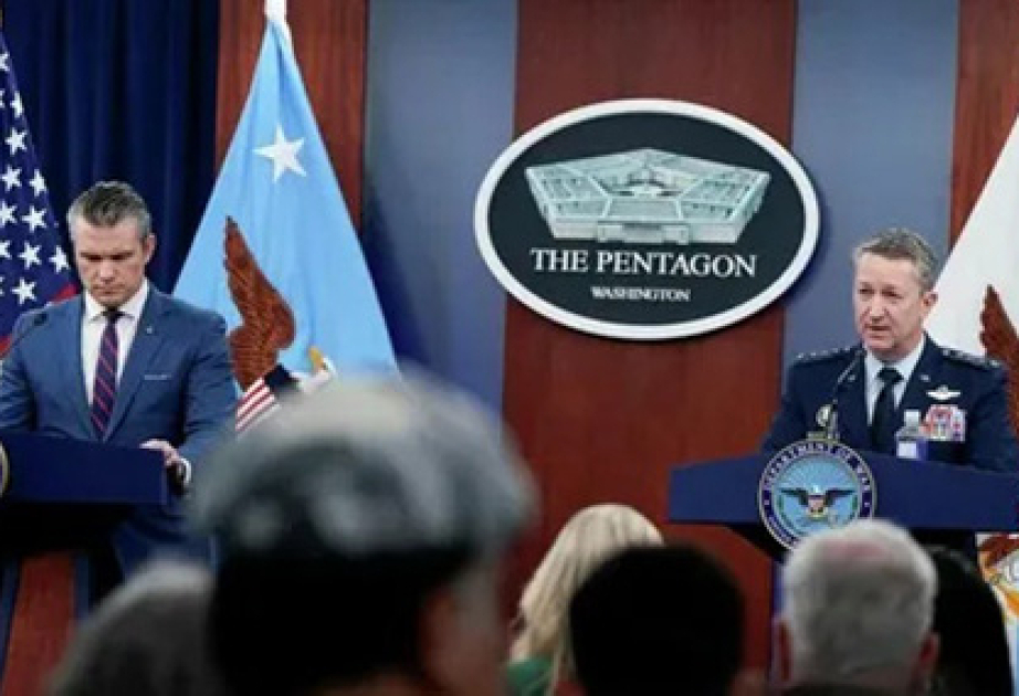 Глава Пентагона: США перейдут на применение менее продвинутых боеприпасов в Иране