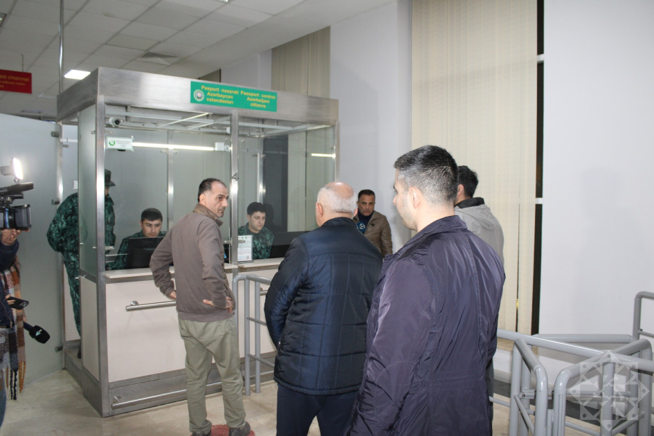 Азербайджанские дипломаты эвакуированы из Ирана