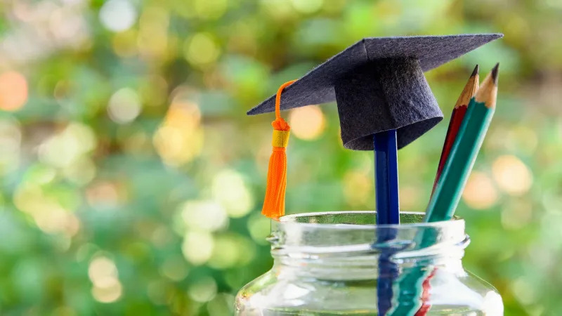 Иранские вузы переходят на дистанционное обучение до конца учебного года