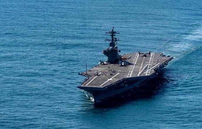 Великобритания готовится отправить авианосец на Ближний Восток