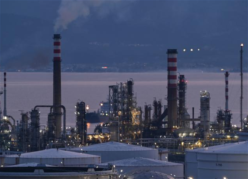 Еврокомиссия: Ни одна страна ЕС еще не задействовала стратегические запасы нефти