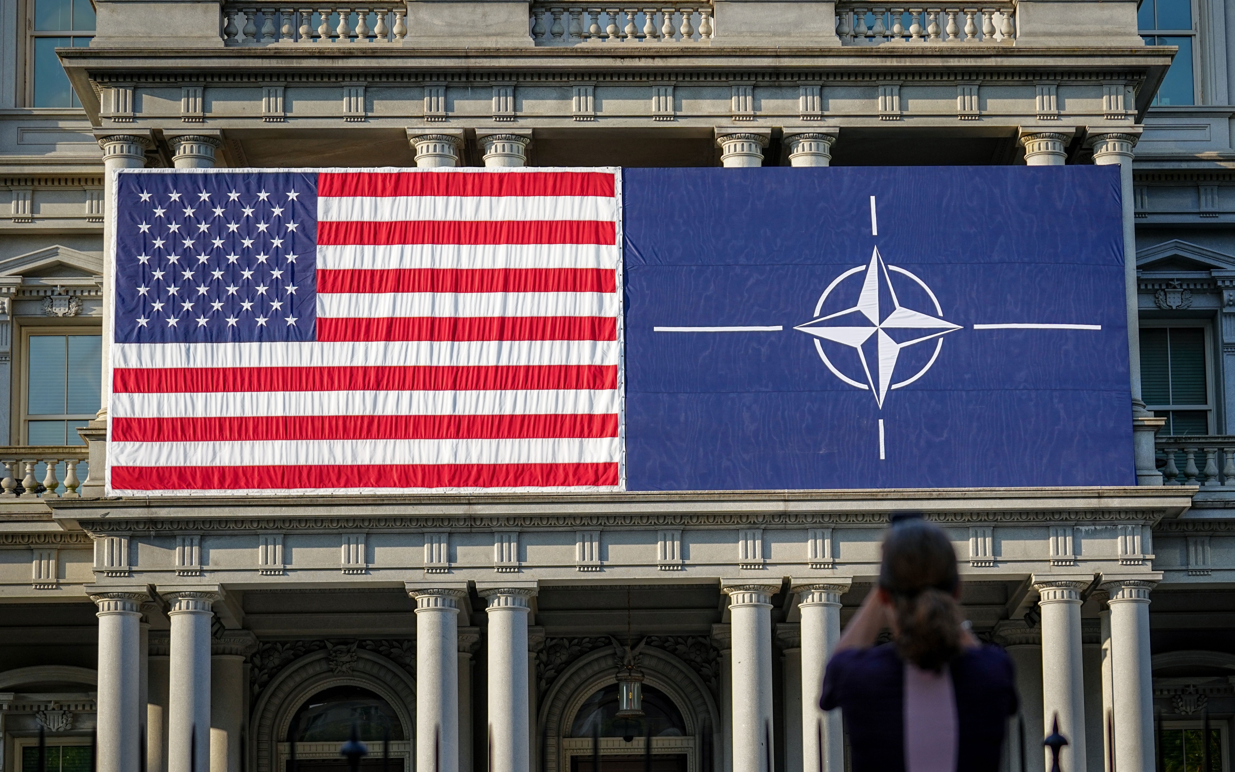 США решили, что для выполнения своих военных задач им больше не нужна НАТО