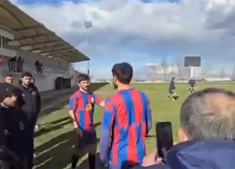 Азербайджанский клуб захотел выйти на поле в форме &laquo;Барселоны&raquo;