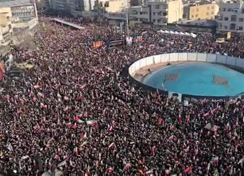 В Тегеране прошла церемония присяги новому верховному лидеру Ирана