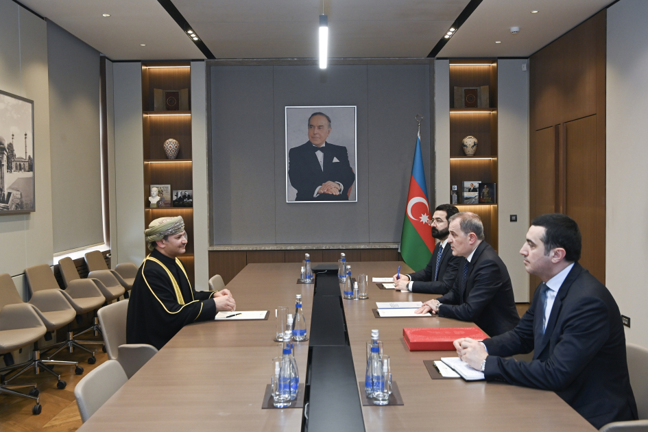 Развитие азербайджано-оманских отношений находится в центре внимания