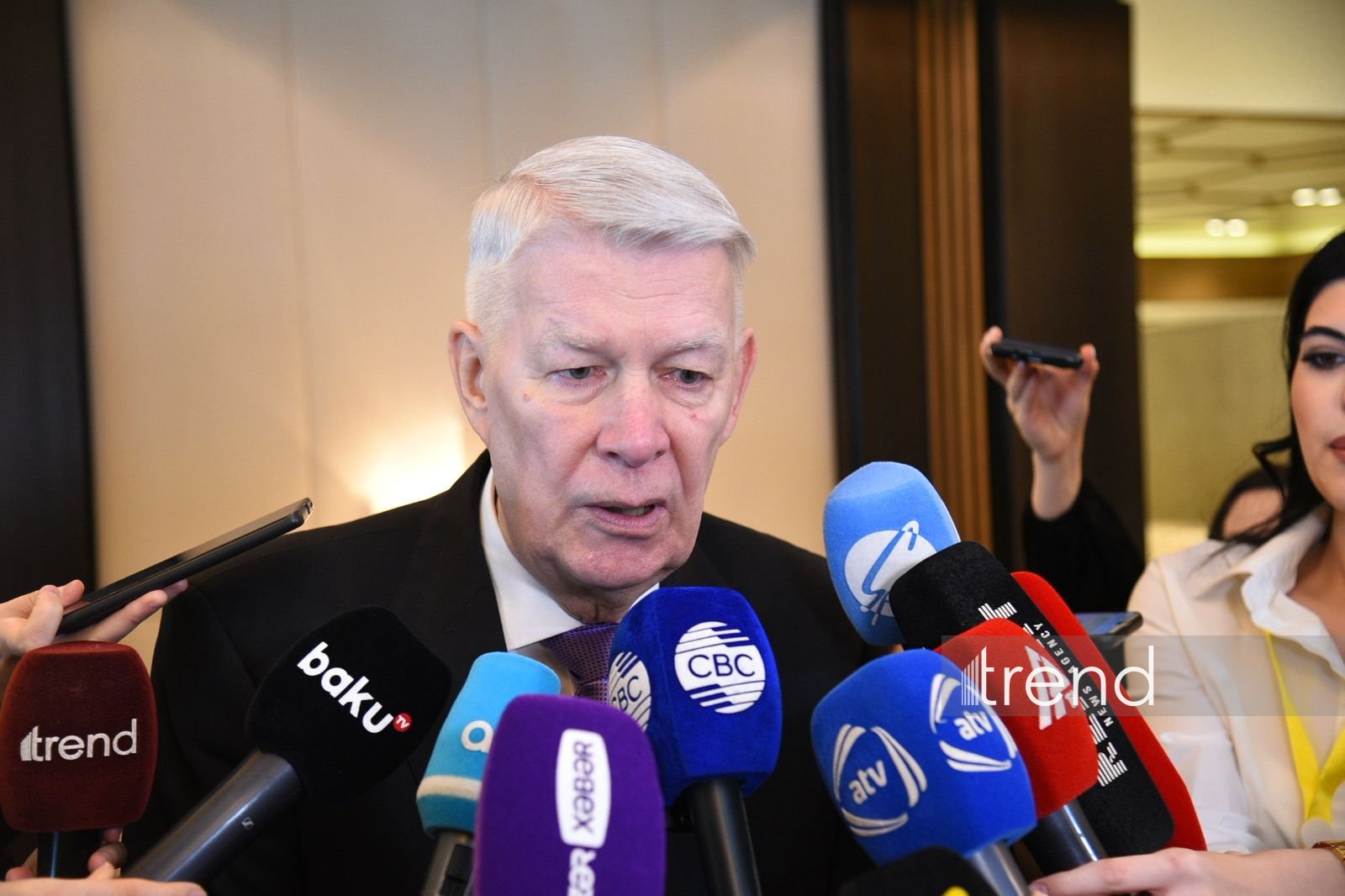 Глобальный бакинский форум - очень ценное мероприятие - экс-президент Латвии