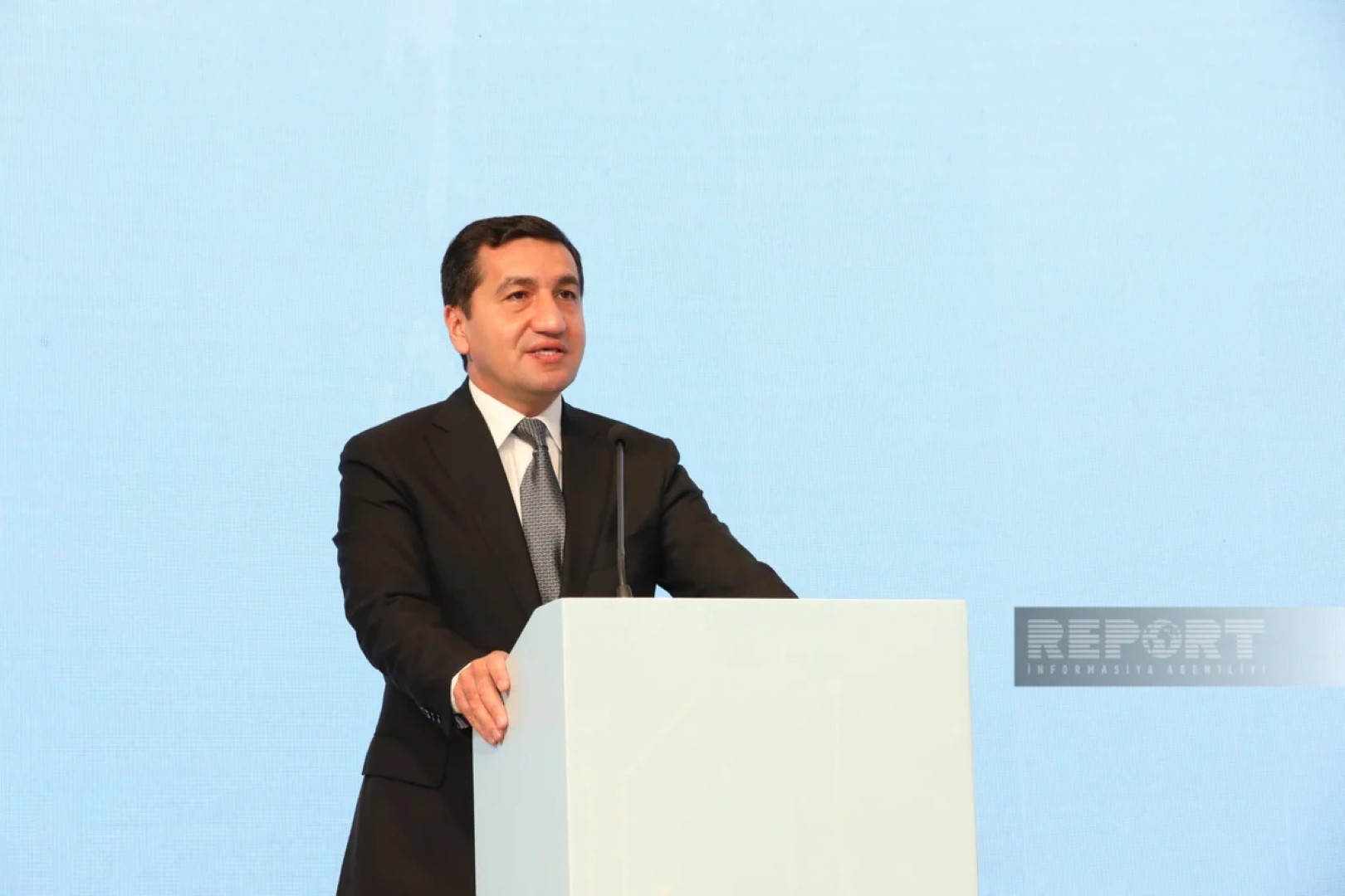 Хикмет Гаджиев: Бакинский форум подтверждает роль Азербайджана как дипломатического центра