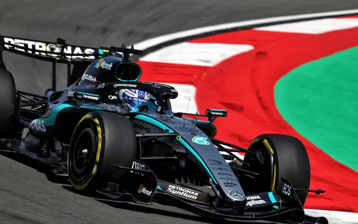 Определился победитель спринтерской гонки на Гран-при Китая "Формулы 1"