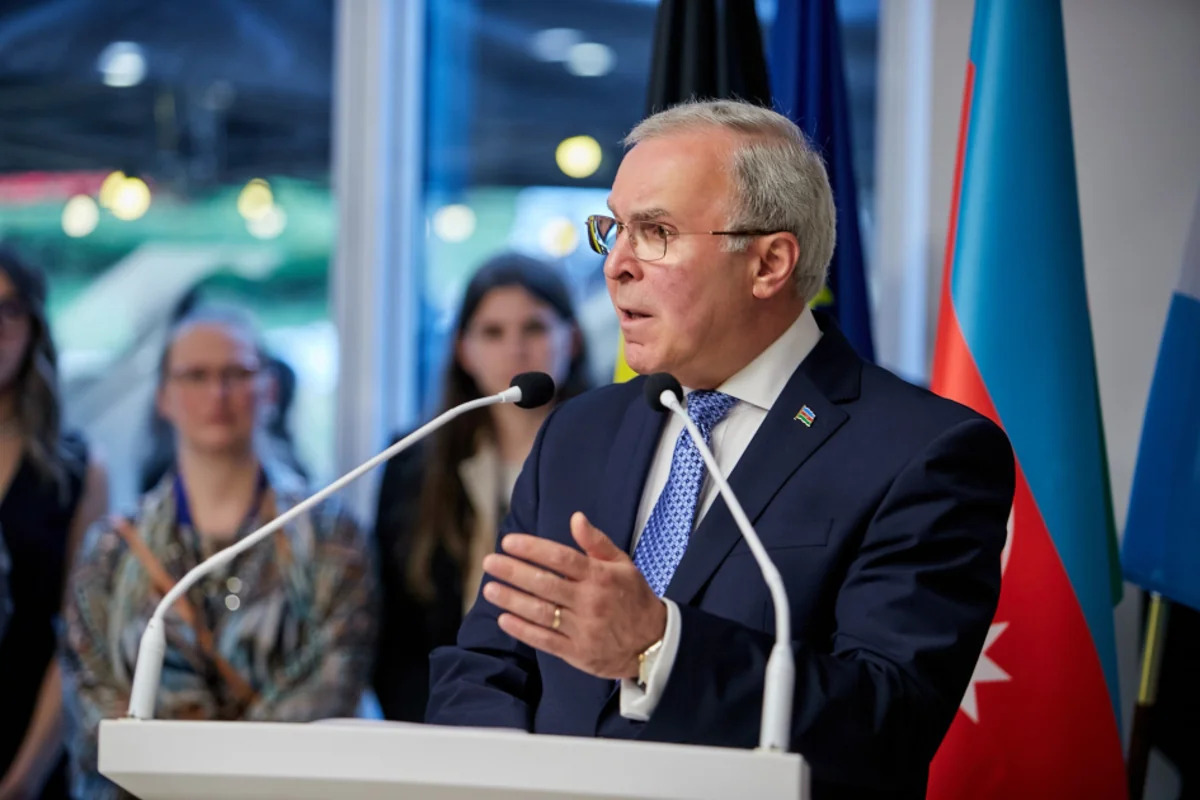 Вагиф Садыгов: Азербайджан стал воздушным коридором, соединяющим Европу и Азию