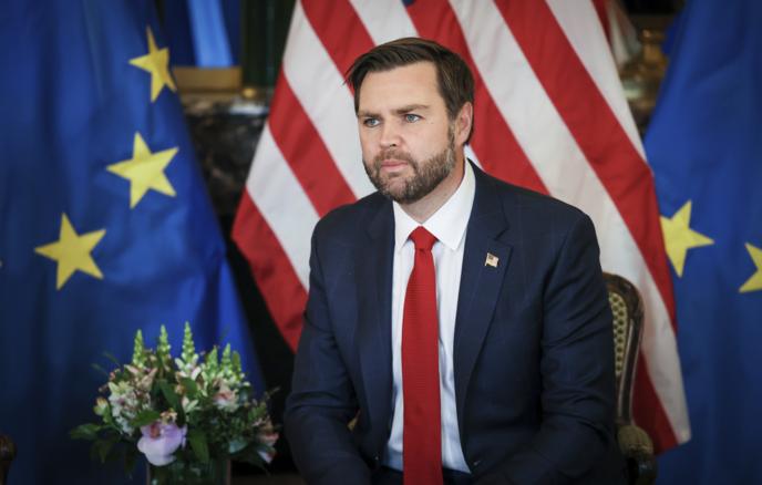 Вэнс рассказал, что Трамп хочет скорее вернуться к торговле