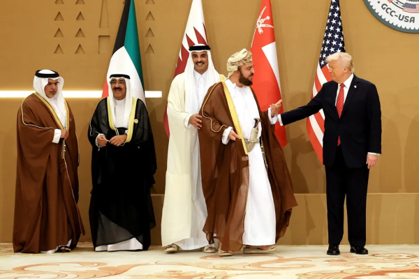 Трамп призывает арабские страны присоединиться к войне против Ирана