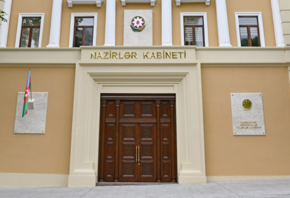 В Азербайджане продлен особый карантинный режим