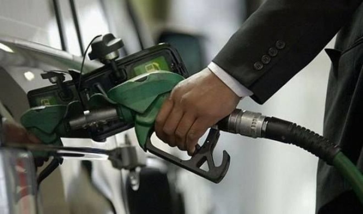 Объем азербайджанского бензина в Армении невелик 