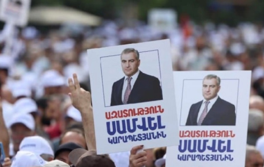 Жителю Армении угрожали, требуя вступить в оппозиционную партию