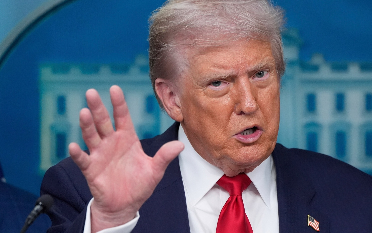 Трамп пригрозил "запомнить" отказ НАТО помогать в США в Иране