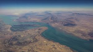 Перекрыв Ормузский пролив Иран отобрал инициативу в конфликте у США