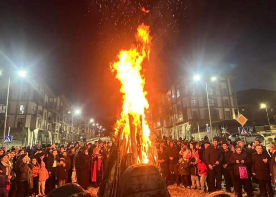 Благословение Деде Горгуда, эхо Кяльбаджара - праздничный костер у подножья Мурова
