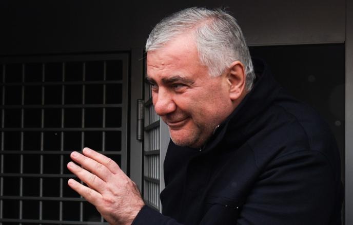 Армения должна прекратить политику вымаливания мира