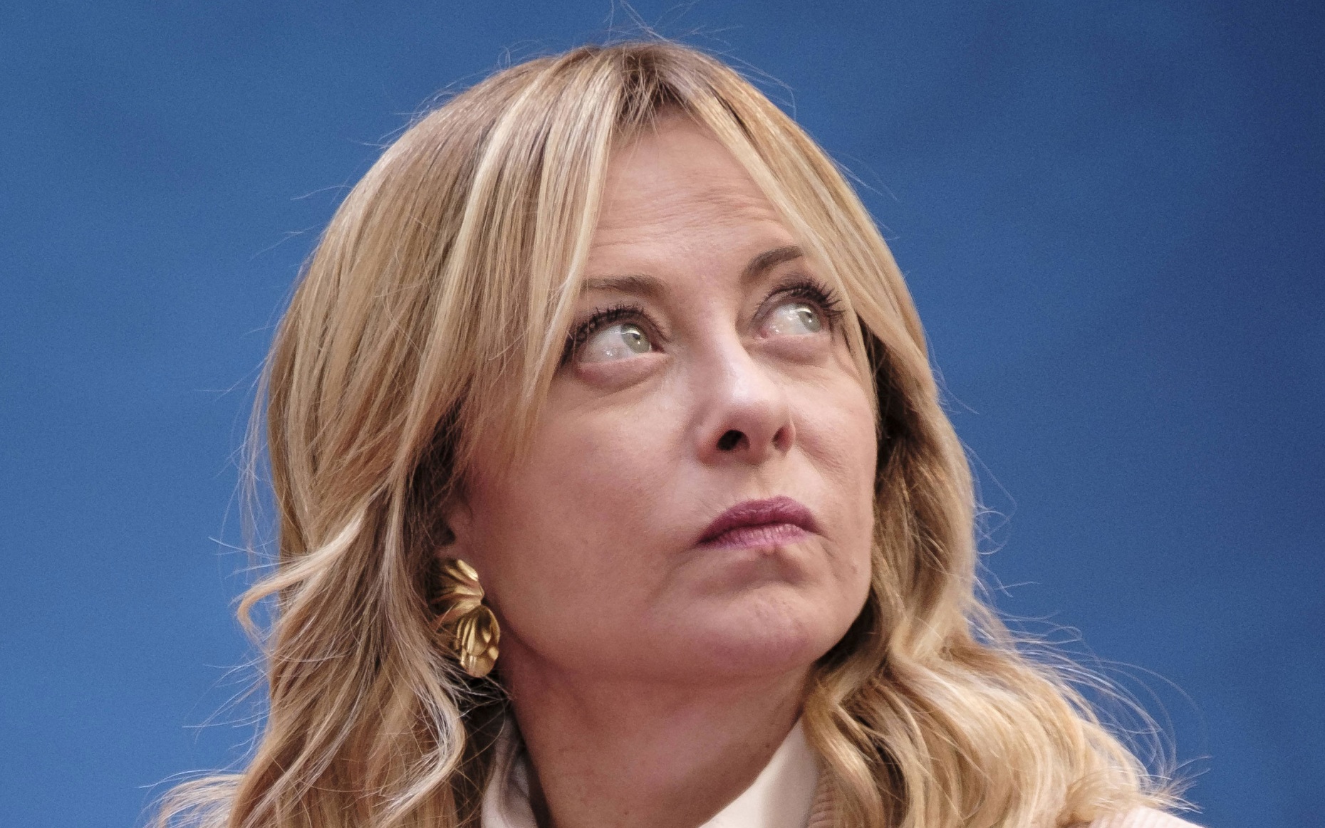 Politico: Мелони заявила, что понимает позицию Орбана по финансированию Украины