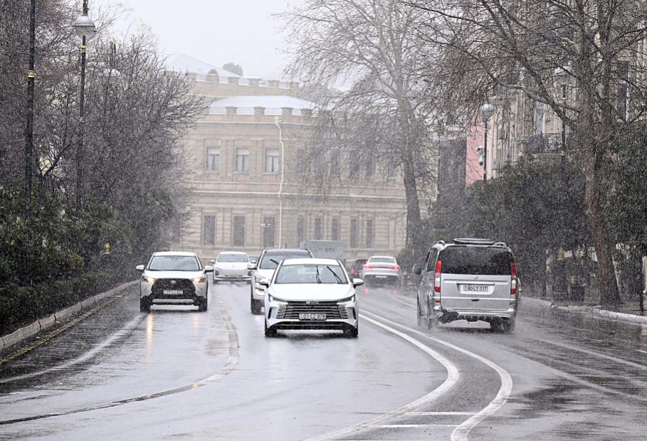 В регионах меняются погодные условия - предупреждение о грозе, граде и снеге