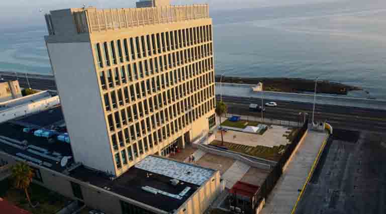 Куба оставила посольство США без топлива