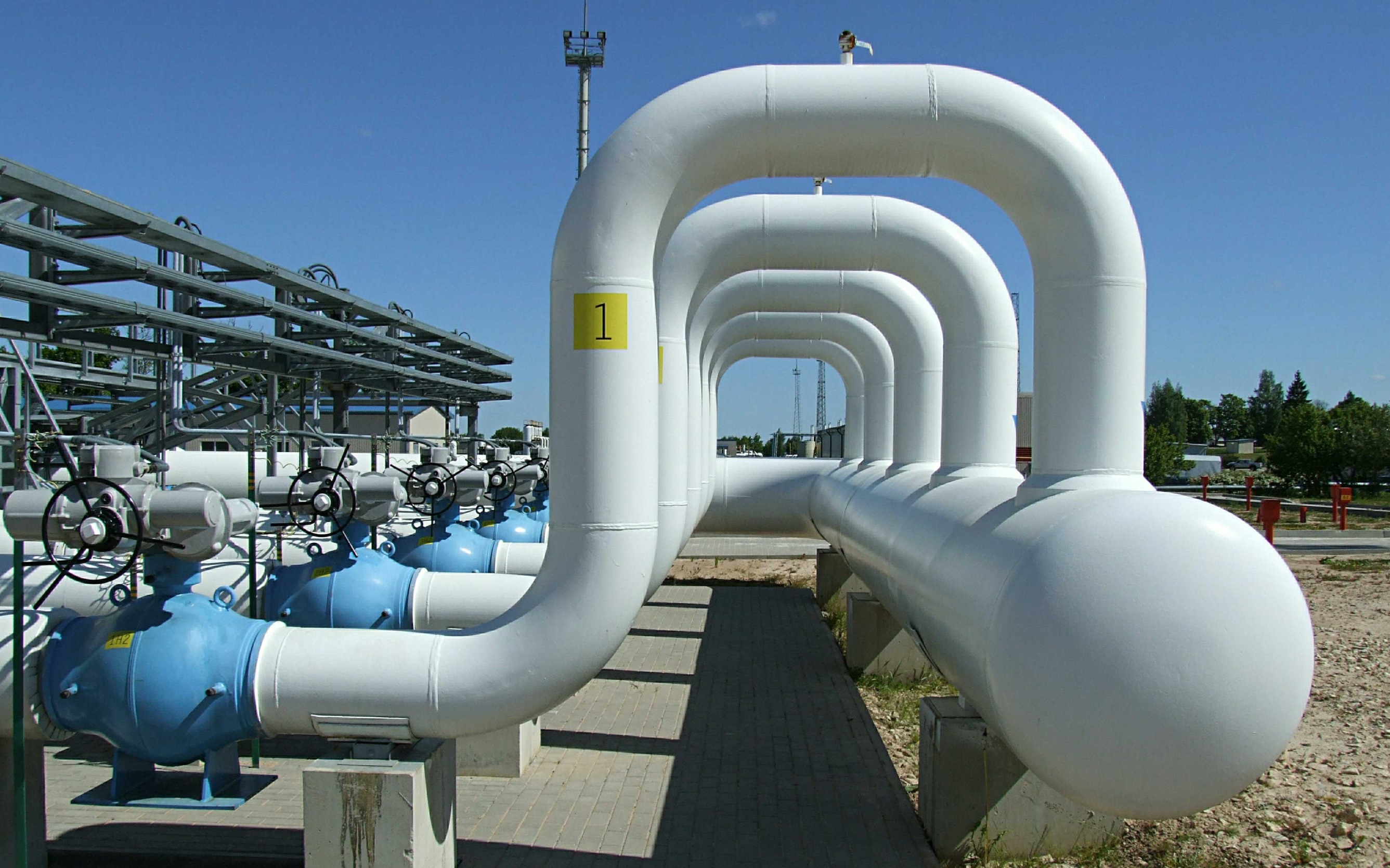 ЕК призвала страны ЕС снизить целевые показатели по хранению газа