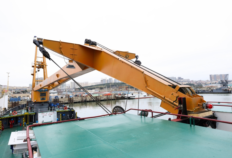 Крановое судно &laquo;Рамиз Гаджиев&raquo; возвращено в эксплуатацию