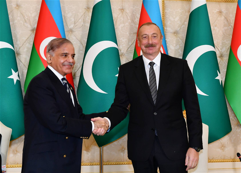 Премьер-министру Исламской Республики Пакистан Его превосходительству господину Мухаммаду Шахбазу Шарифу