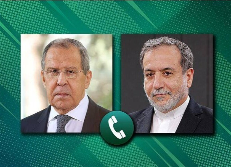 Лавров и Арагчи выразили обеспокоенность распространением конфликта на каспийскую акваторию