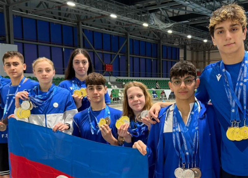 Азербайджанские пловцы завоевали 47 медалей в Грузии