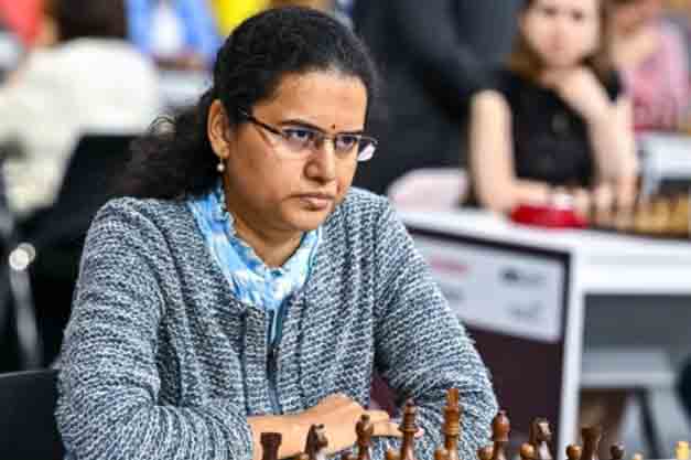 Сильнейшая шахматистка Индии снялась с турнира претенденток из-за Ирана