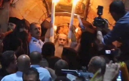 Схождение Благодатного огня в Иерусалиме организуют при введенных ограничениях