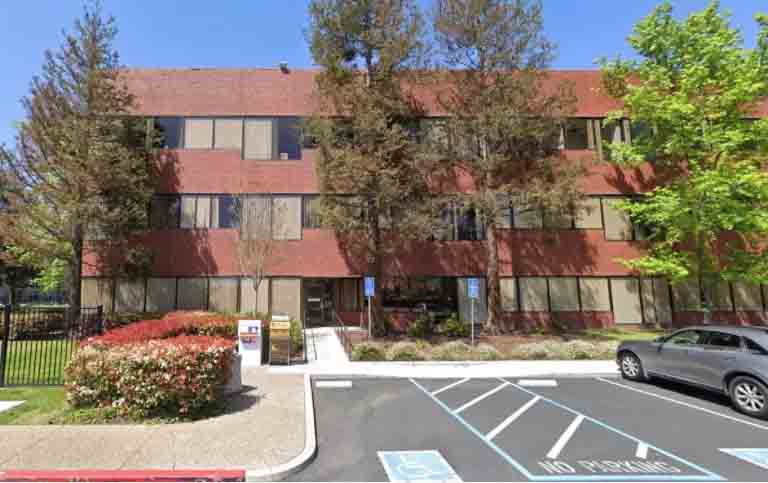 Анар Рустамов похитил около 100 миллионов долларов из бюджета США