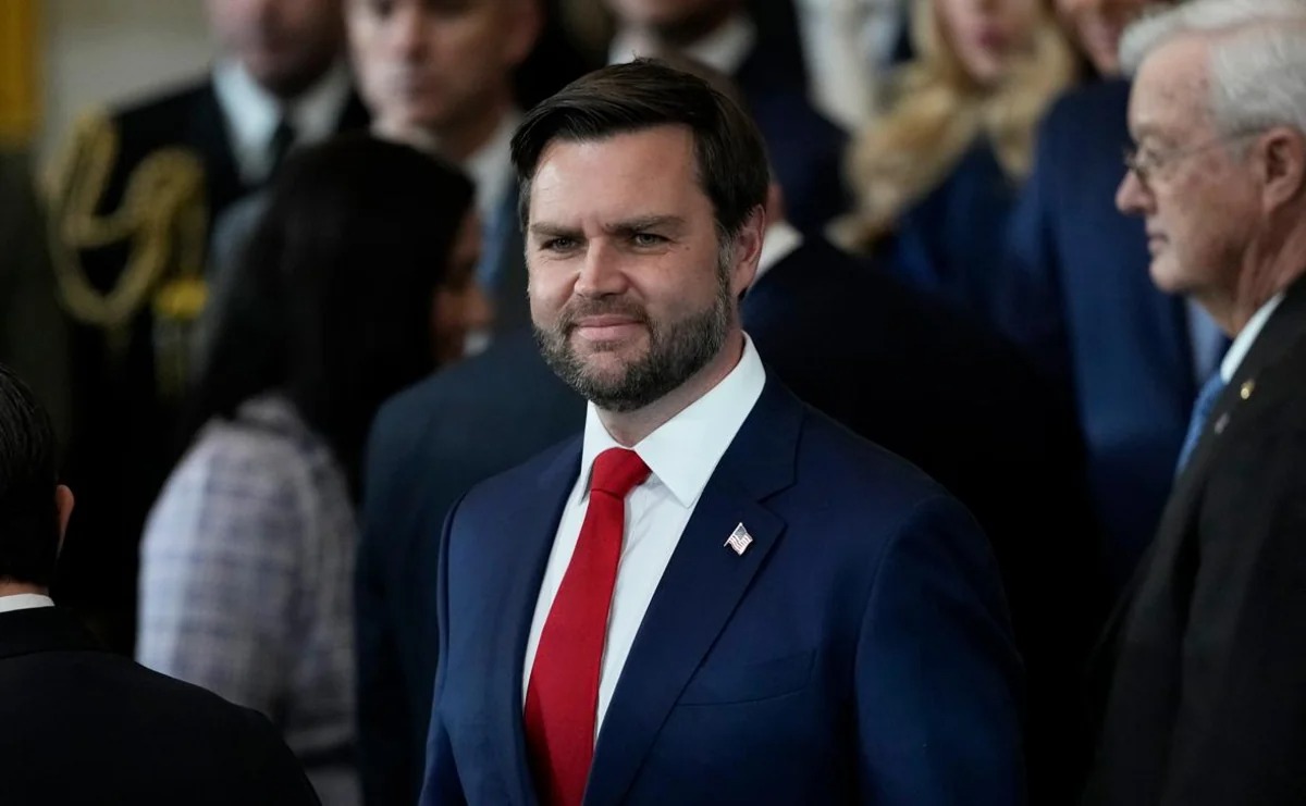 СМИ: Вэнс может стать главным переговорщиком от США на переговорах Ираном