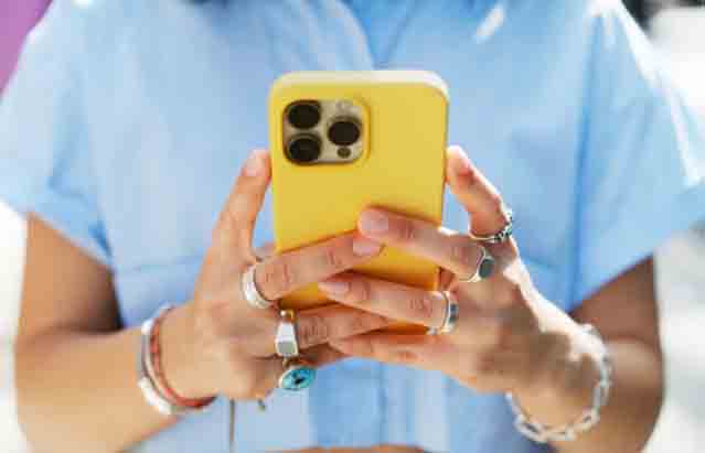 Коварный и постоянный враг: что может стать опаснее воды и удара для смартфона