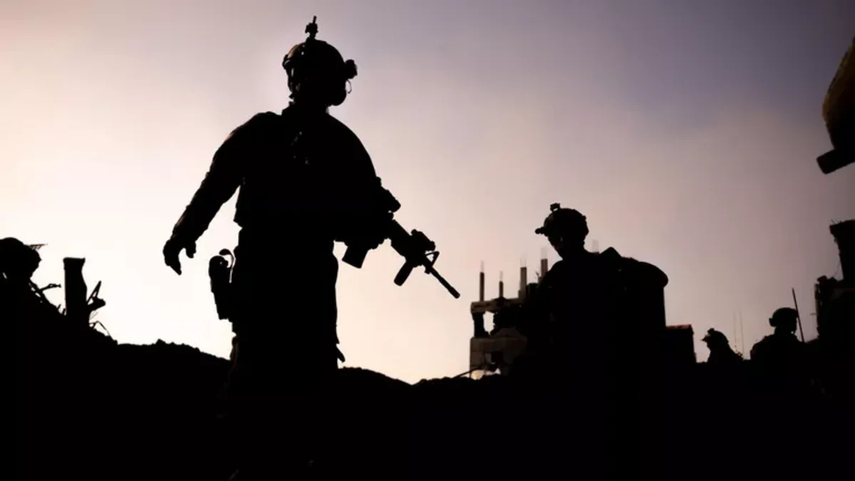 ЦАХАЛ ликвидировал командные центры "Хезболлах" на юге Ливана