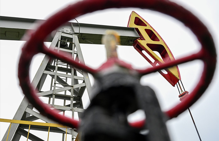 Brent подешевела до $99,4 за баррель