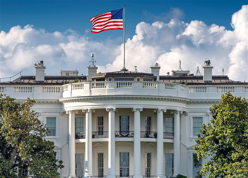 Белый дом: США не будут сокращать операцию против Ирана в период контактов с ним