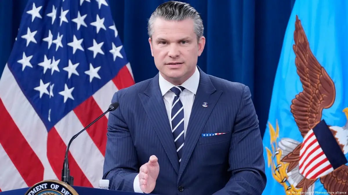 Переговоры с Ираном &laquo;с помощью бомб&raquo;