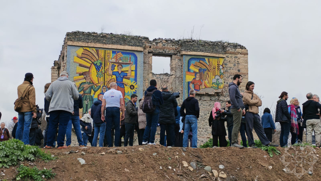Международные путешественники ознакомились с Агдамом