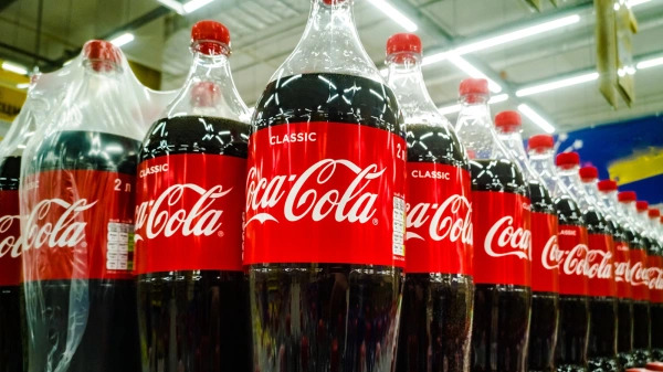 В России подделывали Coca-Cola якобы под видом азербайджанского производства