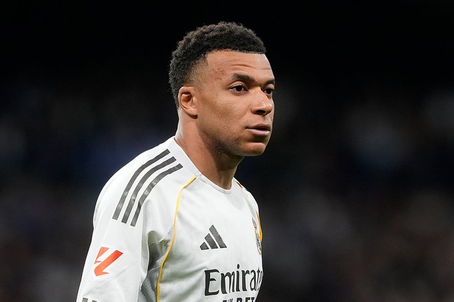 Мбаппе обвинили во лжи