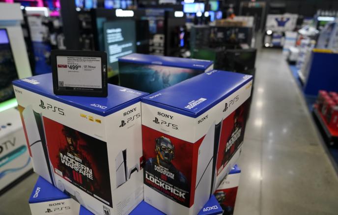 Sony анонсировала повышение цен на всю линейку PlayStation 5 на 18-20%