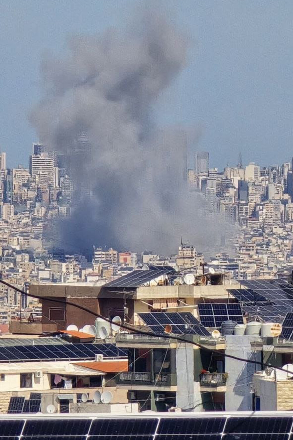 Израильский дрон атаковал автомобиль с журналистами в Ливане