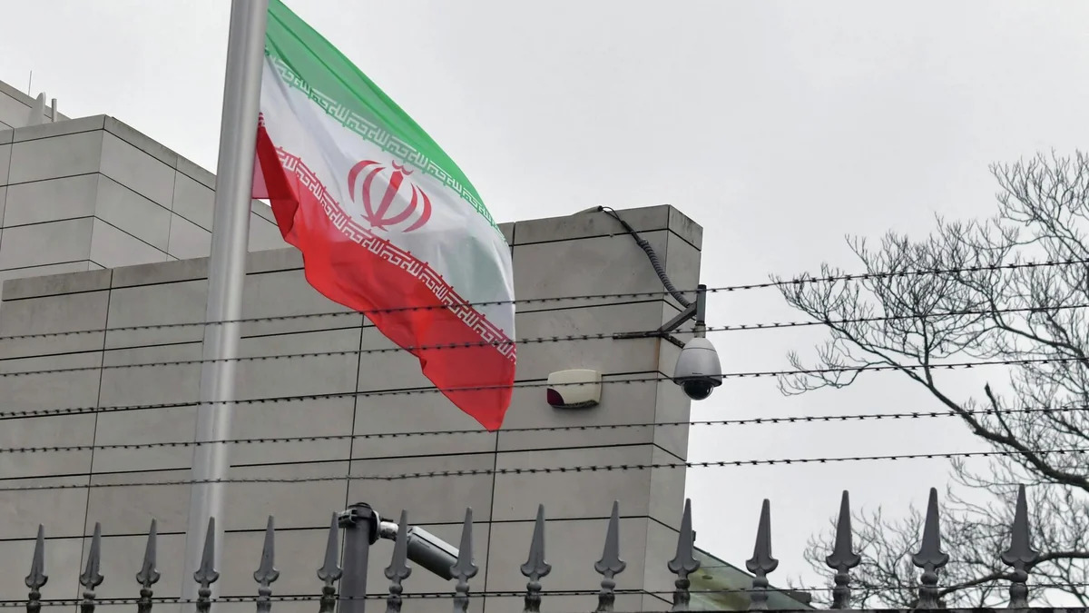 При атаке на Иран погиб глава исследовательского центра при Минобороны страны