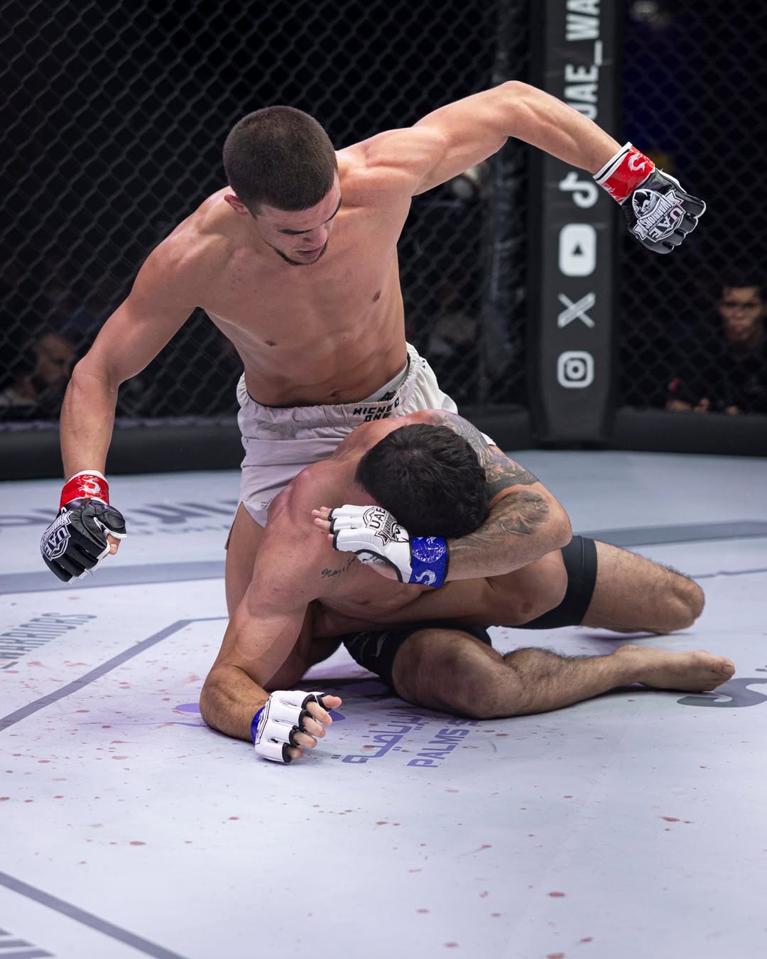 Асаф Чопуров досрочно защитил чемпионский пояс в UAE Warriors