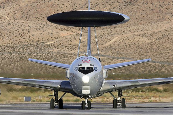 &laquo;Летающий радар&raquo; США разрушен