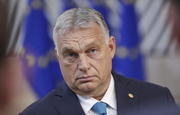 
ЕС готовит чрезвычайные меры на случай победы Орбана на выборах