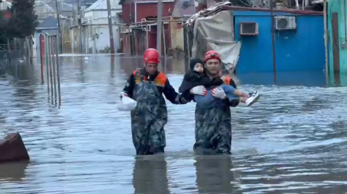 МЧС эвакуировало 454 человека из затопленных территорий